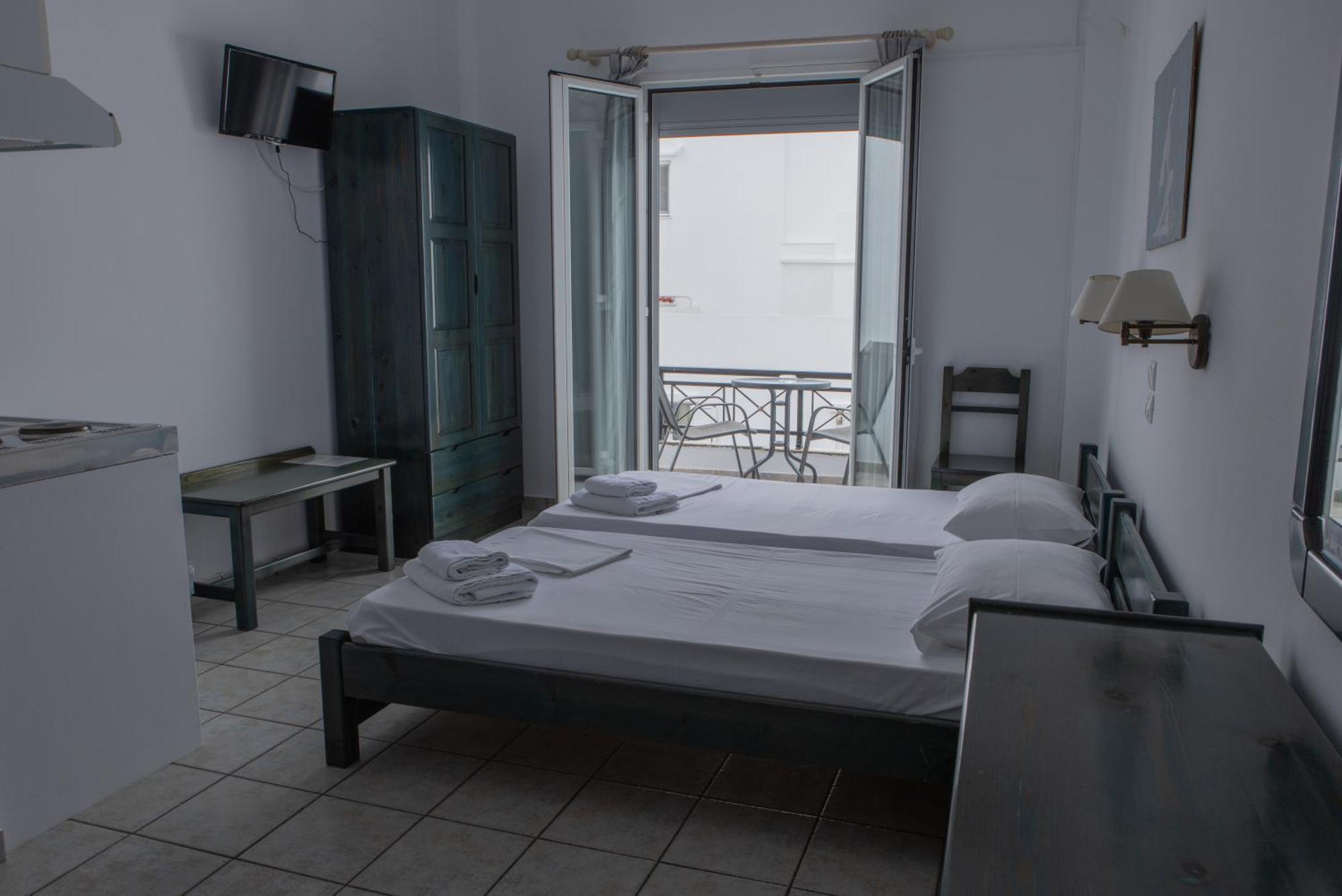 Soula Rooms Tínos מראה חיצוני תמונה